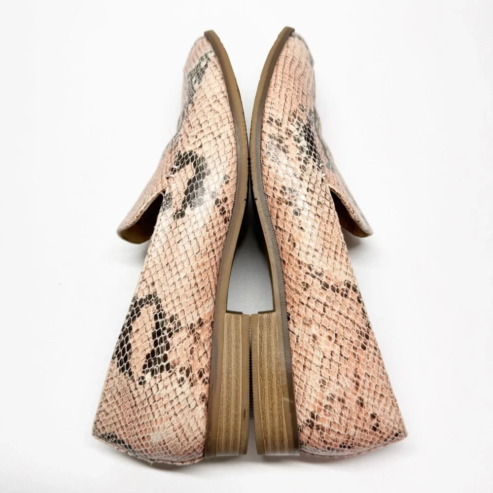 CL by Laundry snakeskin embossed